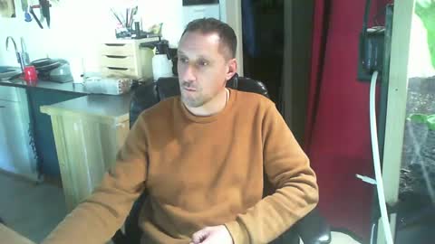 Snapshot of jef74700 chatting on December 21, 2024, 1:32 pm Jrme online show from December 21, 2024, 1:32 pm