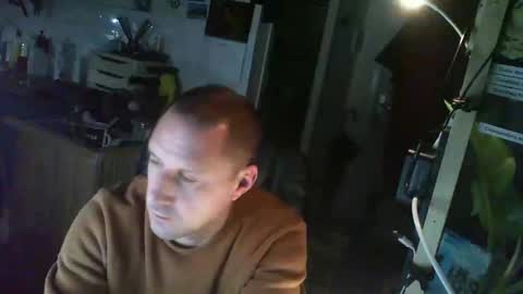 Snapshot of jef74700 chatting on January 24, 2025, 4:05 am Jrme online show from January 24, 2025, 4:05 am