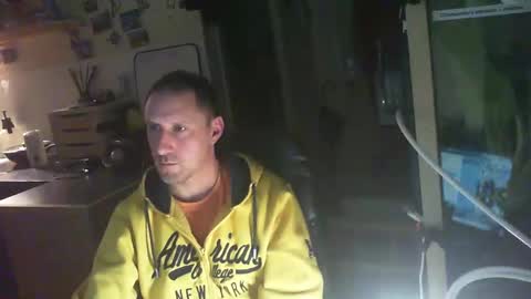 Snapshot of jef74700 chatting on February 7, 2025, 4:59 am Jrme online show from February 7, 2025, 4:59 am