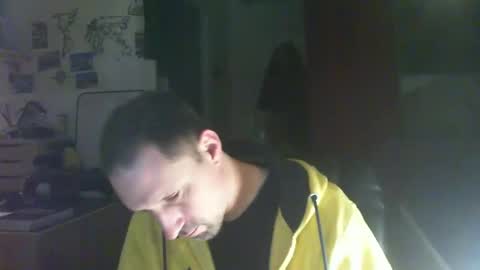 Snapshot of jef74700 chatting on February 12, 2025, 4:54 am Jrme online show from February 12, 2025, 4:54 am