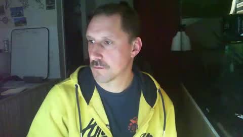 Snapshot of jef74700 chatting on February 28, 2025, 5:37 am Jrme online show from February 28, 2025, 5:37 am
