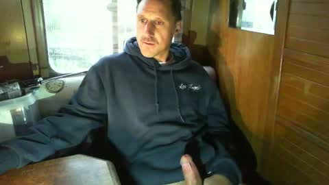 Snapshot of jef74700 chatting on May 15, 2026, 5:36 am Jrme online show from May 15, 2026, 5:36 am