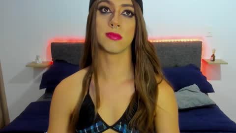  ashley   online show from February 14, 2025, 8:10 am