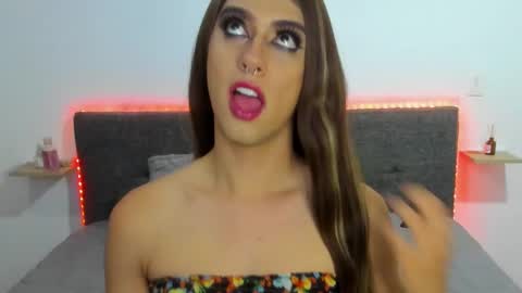  ashley   online show from February 26, 2025, 3:21 am