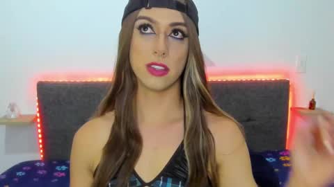  ashley   online show from March 8, 2025, 8:55 am