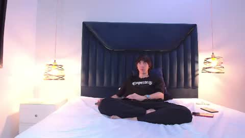 Snapshot of jeffbellfort chatting on July 16, 2026, 8:15 pm JeffBellfort online show from July 16, 2026, 8:15 pm