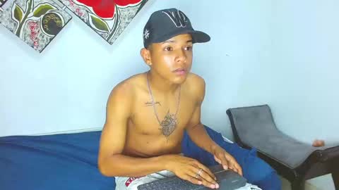 Snapshot of jeffer_sexy chatting on February 17, 2025, 9:30 pm jeffer sexi online show from February 17, 2025, 9:30 pm