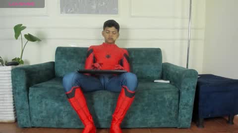 Snapshot of jeffry_wolvess chatting on March 3, 2026, 11:54 pm Jeffry online show from March 3, 2026, 11:54 pm