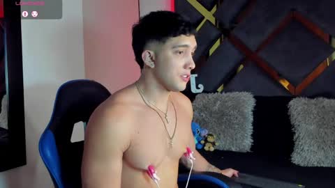 JEICOB STONE online show from April 7, 2026, 12:55 am