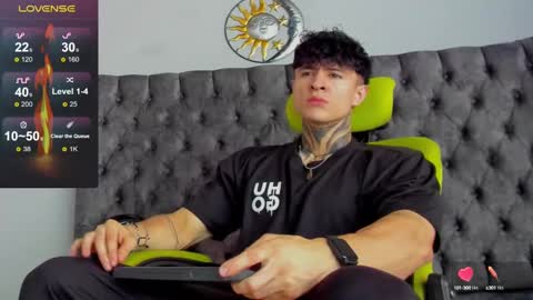 JC online show from January 3, 2025, 1:47 pm