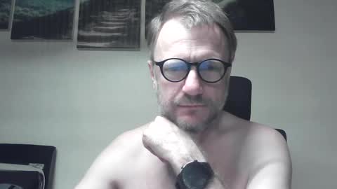 Snapshot of jekin1 chatting on July 25, 2026, 12:53 am jekin1 online show from July 25, 2026, 12:53 am