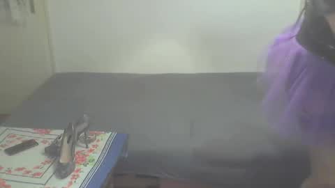 Snapshot of jellena87 chatting on February 9, 2025, 10:11 pm Jellena online show from February 9, 2025, 10:11 pm