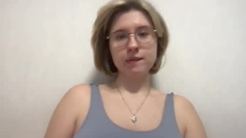 Snapshot of jelly_gum chatting on February 17, 2026, 6:43 am Inna online show from February 17, 2026, 6:43 am