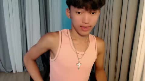 jemart_urnaughtboy online show from April 17, 2026, 12:52 pm