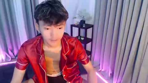 jemart_urnaughtboy online show from May 22, 2026, 10:43 am