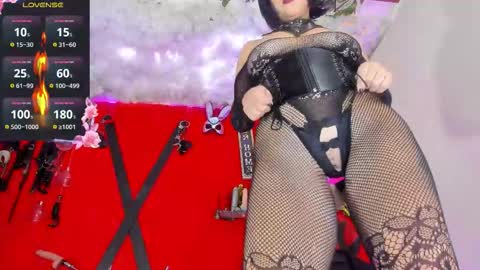 jena_derbo online show from November 12, 2025, 10:26 am