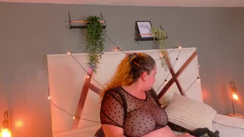 Jena  online show from April 7, 2026, 2:34 am