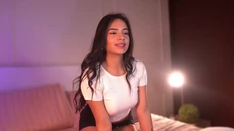 Isabella online show from February 16, 2025, 3:26 am