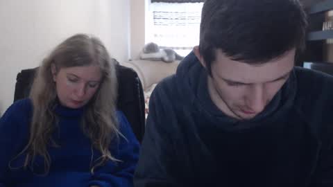 JenisAndPeter online show from February 5, 2025, 10:08 am