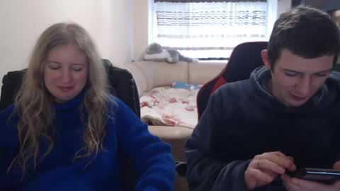 JenisAndPeter online show from February 7, 2025, 7:29 am