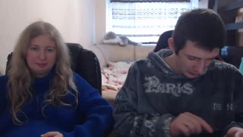 JenisAndPeter online show from February 8, 2025, 1:54 pm