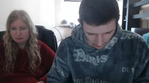 JenisAndPeter online show from February 15, 2025, 7:49 am