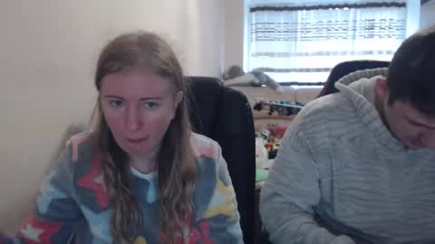 JenisAndPeter online show from November 22, 2025, 8:24 am