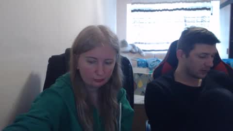 JenisAndPeter online show from March 27, 2026, 7:36 am