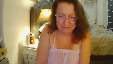 jenna197069 online show from February 4, 2025, 12:51 am