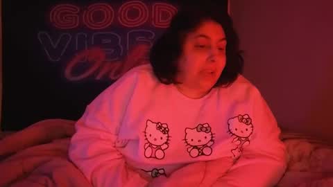  Dragon Queen. Be my Dragon --  and  online show from February 3, 2026, 6:46 pm