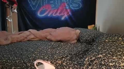  Dragon Queen. Be my Dragon --  and  online show from March 30, 2026, 2:07 pm