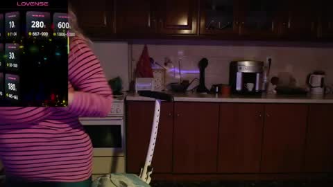 Jenna online show from April 28, 2026, 3:33 am