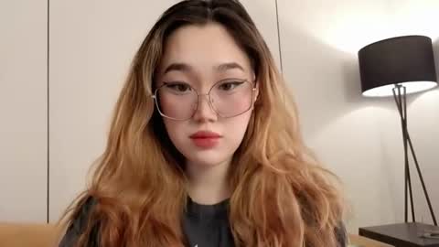 JENNA online show from March 18, 2026, 9:23 am