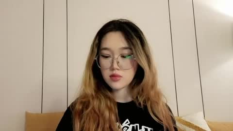 JENNA online show from April 22, 2026, 5:32 am