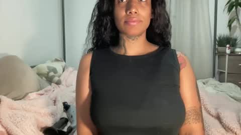 Mistress Jenni online show from December 8, 2024, 7:15 am