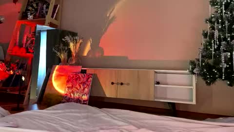 jennies_body online show from January 9, 2026, 9:56 am