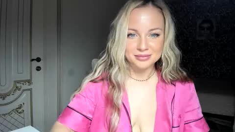 Snapshot of jennifer838 chatting on April 20, 2026, 8:43 pm Jennifer online show from April 20, 2026, 8:43 pm