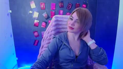 Jennifer online show from February 18, 2026, 6:53 am