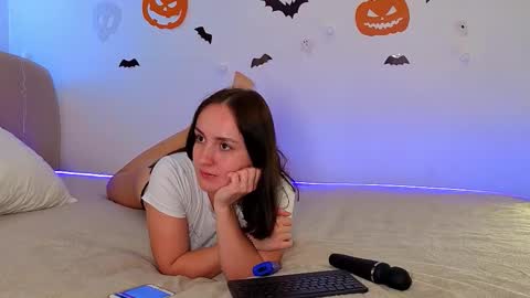 jennifer_greey online show from November 4, 2025, 7:18 am