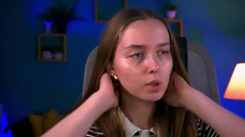 Snapshot of jennifergraces chatting on September 8, 2025, 8:52 pm Jennifer online show from September 8, 2025, 8:52 pm