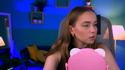 Snapshot of jennifergraces chatting on September 10, 2025, 8:20 pm Jennifer online show from September 10, 2025, 8:20 pm