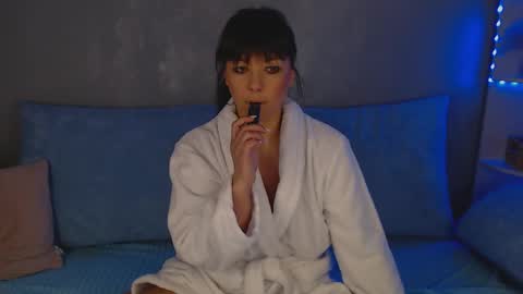 Snapshot of jenniferjay801880956088 chatting on December 21, 2024, 9:01 am jenniferjay801880956088 online show from December 21, 2024, 9:01 am