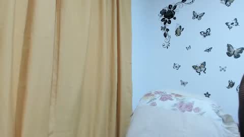 jenniferloveyou online show from September 18, 2025, 9:28 pm
