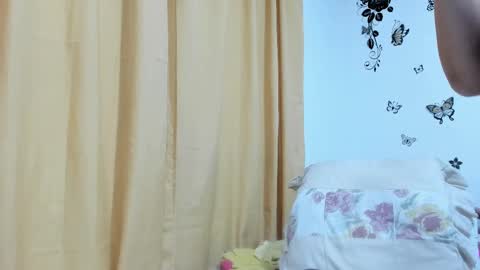 jenniferloveyou online show from September 21, 2025, 10:17 am