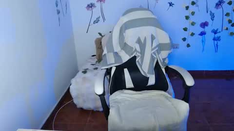 jenny__666 online show from December 3, 2025, 11:14 pm