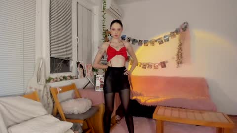 Jennifer Jenny Darling   online show from December 21, 2024, 8:54 pm