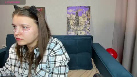 Snapshot of jenny_jimmy chatting on February 28, 2025, 8:42 am Jenny online show from February 28, 2025, 8:42 am
