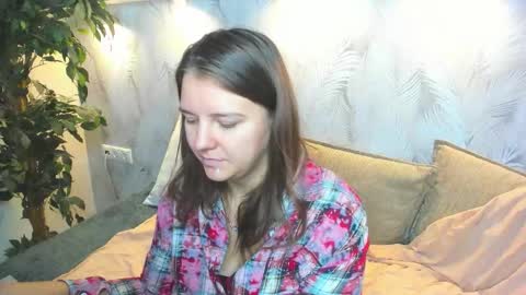 Snapshot of jenny_jimmy chatting on September 10, 2025, 1:16 am Jenny online show from September 10, 2025, 1:16 am