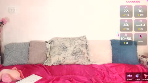 Jenny  online show from November 19, 2025, 9:37 pm