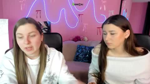 Jenny online show from April 7, 2026, 10:48 am